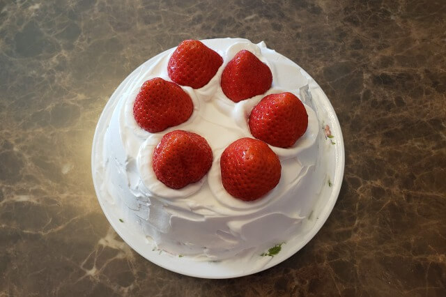【ホットクック】イチゴのショートケーキ｜料理の手順