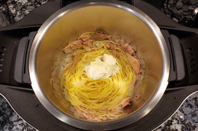 【ホットクック】ツナとサワークリームのスパゲッティ｜料理の手順