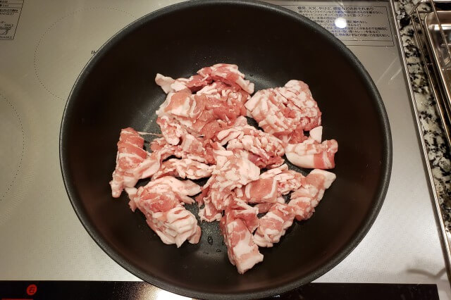 豚肉と長ネギのオイスターソース炒めの料理の手順