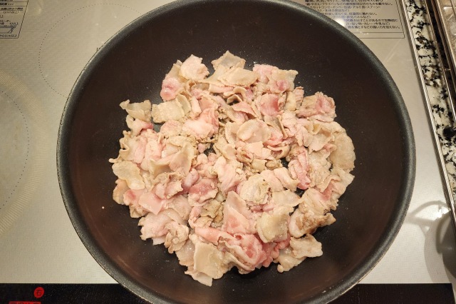 豚肉と新玉ねぎのポン酢炒めの料理の手順